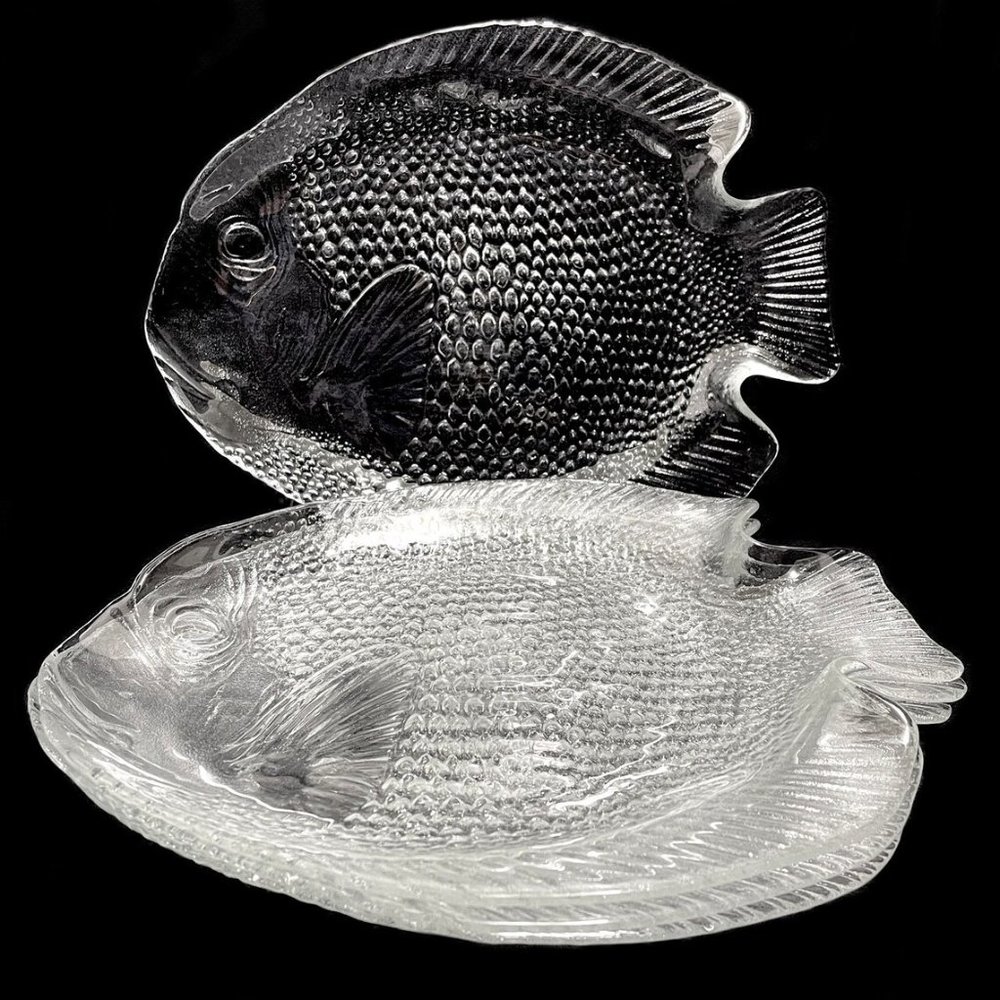 Vintage 1970s Arcoroc "Poisson" 10 1/2" Set 4 Dinner Plates France Fish Clear